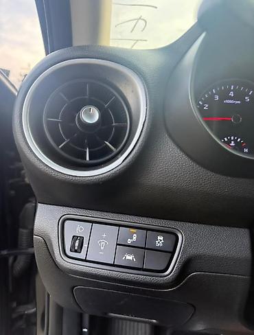 Kia: Kia K3: 2019 г., 1.6 л, Вариатор, Бензин, Седан — 8