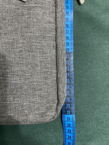 Чехлы и сумки для ноутбуков: Сумка для ноутбука, цвет серый - Форм‑фактор: горизонтальная — 9