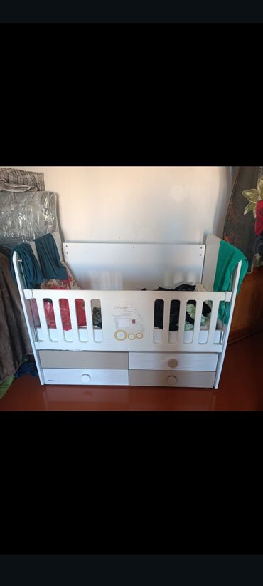 Beşik satılır 60azn.
Yeni Günəşli.
Zəhra🌷6163aa