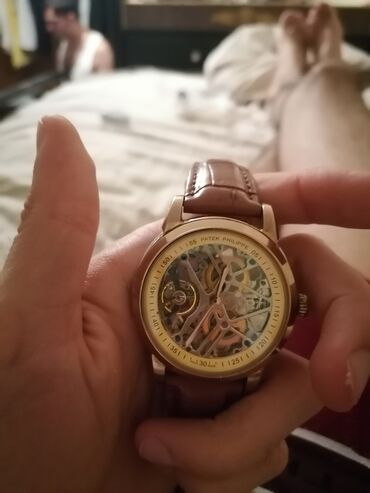 Qol saatları: Yeni, Qol saatı, Patek Phillipe