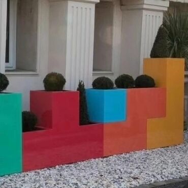 Bitkilər üçün dibçəklər: Her razmir de özel dibcek istehsal edirik. Qvadrat ve adede gore — 4