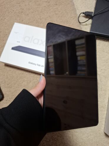 Klaviaturalar: Hamsı birlikdə satılır əlavə məlumat üçün əlaqə nömrəsinə yazın.Hamsı — 8