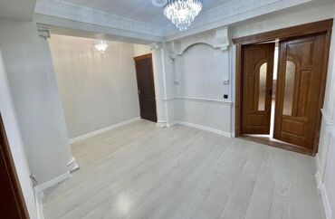 купить квартиру 3 комнатную: 3 комнаты, 106 м², Индивидуалка, 3 этаж, Евроремонт