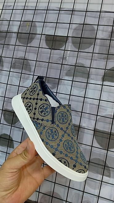 Krossovkalar: Uşaq slip-on idman ayaqqabısı - Model: slip-on (bağsız), elastik yan — 1