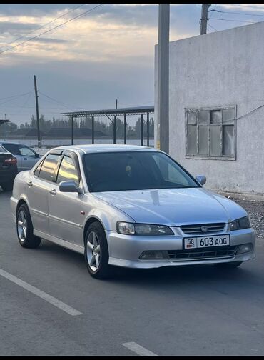 Honda: Honda Accord: 2000 г., 2 л, Автомат, Бензин, Седан