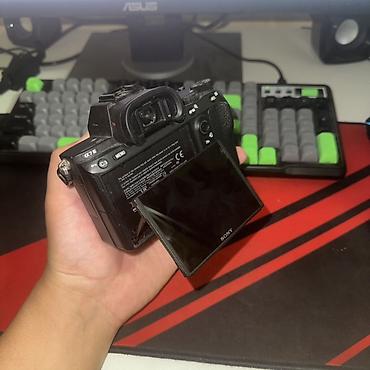 Фотоаппараты: Беззеркальная камера Sony Alpha A7 III (ILCE-7M3), байонет Sony E — 5