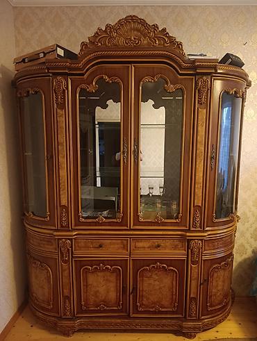 Bufetlər: İKİSİ BİR YERDƏ 50 AZN TƏK ŞƏKİLDƏ 30 AZN - Material: ağac əsaslı — 1