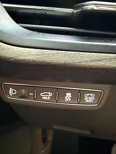 Kia: Kia K8: 2021 г., Седан — 28
