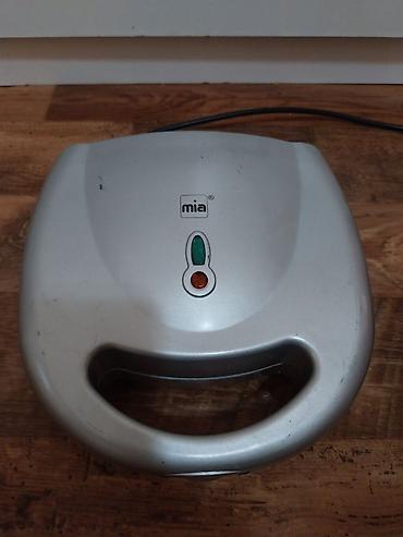 Ostali kuhinjski aparati: Aparat za vafle MIA - Dvostruka ploča za pečenje: peče dva velika — 2