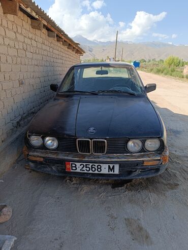 bmw 34 кузов: BMW 318: 1988 г., 2 л, Механика, Бензин, Купе