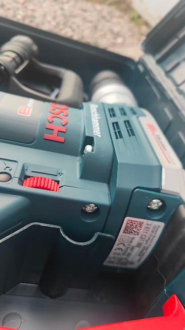 Отбойные молотки: Отбойный молоток Bosch GSH 5 CE Professional (8.3Дж) Новый с — 9