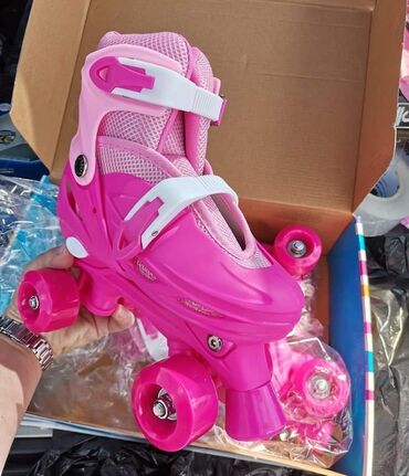 pink cipele oantilopa samo: Rolsue za decu i odrasle NOVO!
3990 din

DM