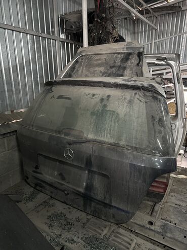 Двери: Крышка багажника Mercedes-Benz Б/у, Оригинал