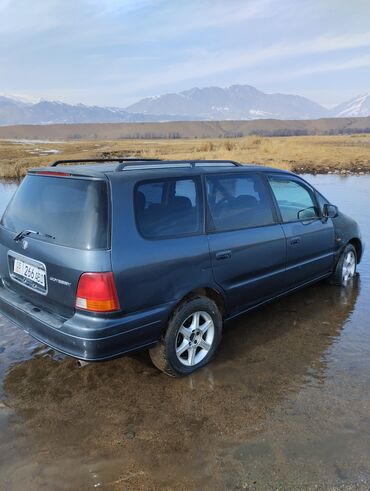 мерседес бенз а: Honda Shuttle: 1996 г., 2.2 л, Автомат, Бензин, Минивэн