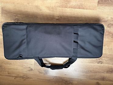 Sintezatorlar: Yamaha CK61 səhnə klaviaturası - 61 ədəd tam ölçülü klaviş (sürüşmə — 4