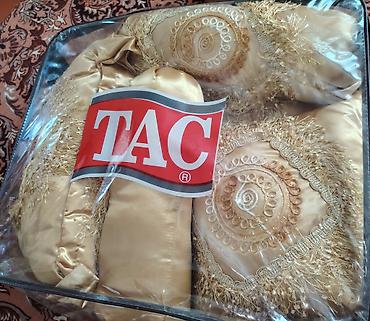 17 şam: TAÇ dekorativ yastıq dəsti - Brend: TAÇ - Rəng: qızılı/şampan - — 2