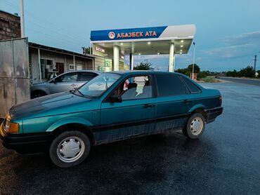 купит фольксваген: Volkswagen Passat: 1990 г., 1.8 л, Механика, Бензин, Седан