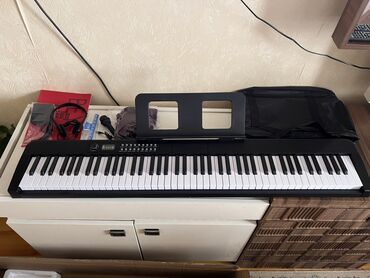 Pianolar: Piano, Rəqəmsal, Yeni, Ünvandan götürmə, Pulsuz çatdırılma, Ödənişli çatdırılma — 3