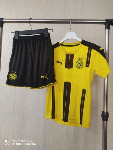 шорты спортивный: Комплект, цвет - Желтый, Б/у