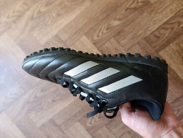 Botinkalar: Original adidas butsi şipsiz