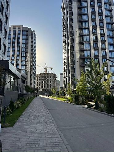 3 комнаты, 131 м², Золотой квадрат 9 этаж, ПСО (под самоотделку)