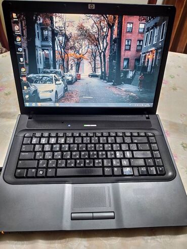 notbuk çantaları: Б/у HP 15.4 ", Intel Celeron, 128 ГБ
