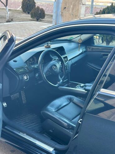 Mercedes-Benz: 2012. idyal vəzyətdədir. oeç kondisioner. işlək. naxçıvan — 11