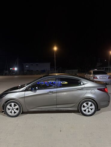 шины бу бишкек оптом: Hyundai Solaris: 2013 г., 1.6 л, Механика, Бензин, Седан