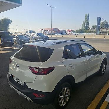 55 camry: Kia Stonic: 2019 г., Автомат, Бензин, Кроссовер — 4