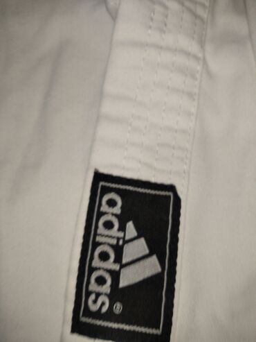 adidas кепка: Продаю кимоно ростовка 140 см