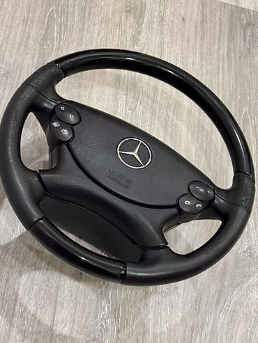 w211 rol: Mercedes-Benz orijinal W211 modelin sükanıdır — 1