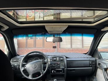 Opel: Opel Vectra: 2 l | 1994 il 300303 km Sedan — 8