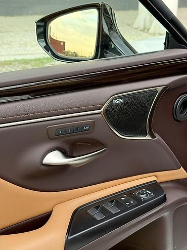 Lexus: Lexus ES: 2018 г., 2.5 л, Автомат, Гибрид, Седан at lalafo.kg — 10 Lexus: Lexus ES: 2018 г., 2.5 л, Автомат, Гибрид, Седан — 10
