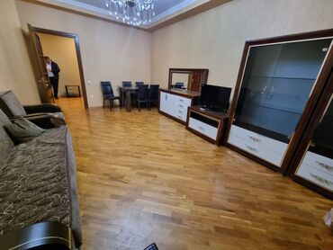 Uzunmüddətli kirayə mənzillər: ⚜️2 otaqlı yeni tikili mənzil kirayə verilir. ⚜️Tibb Universitetindən — 14