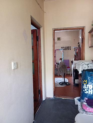 Həyət evləri və villaların satışı: Suraxanı 2 otaqlı, 38 kv. m, Orta təmir — 3