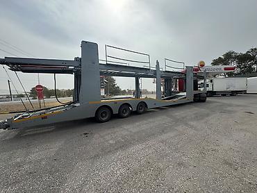 с линией: Автовоз DAF XF с двухъярусным прицепом-лоуадером для перевозки — 4