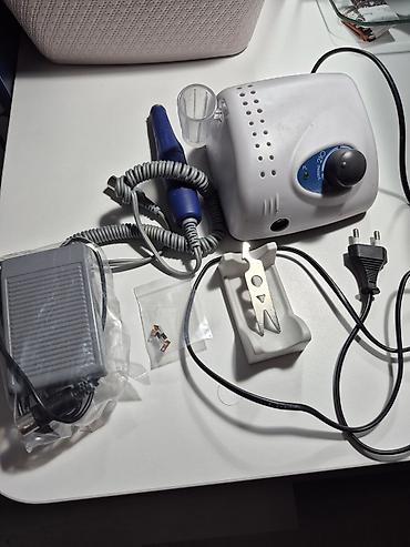 Professional manikür-pedikür frez aparatı komplekti Xüsusiyyətlər: -