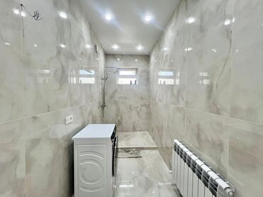 Продажа домов: Дом, 200 м², 5 комнат, Агентство недвижимости, Дизайнерский ремонт at lalafo.kg — 12 Продажа домов: Дом, 200 м², 5 комнат, Агентство недвижимости, Дизайнерский ремонт — 12