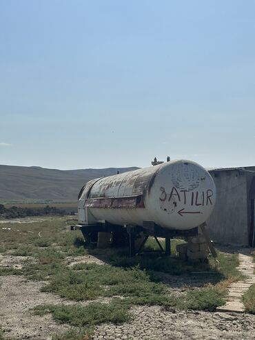 yük qazeleri: Qaz çəni