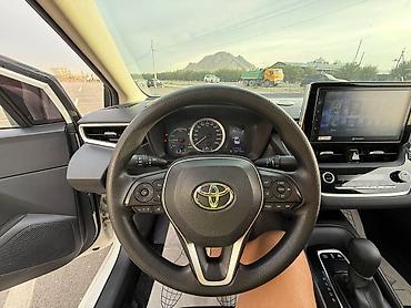 freightliner columbia: Toyota Corolla: 2019 г., Автомат, Бензин, Седан — 8