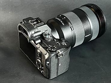 sony a7 iv цена: Беззеркальная полнокадровая камера Sony α7 III с объективом Sony FE — 4
