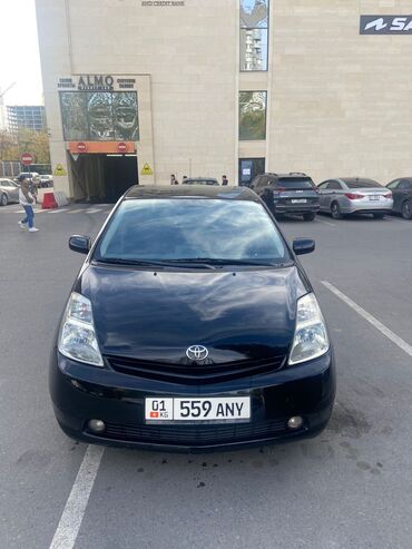 Toyota: Toyota Prius: 2005 г., 1.5 л, Вариатор, Гибрид, Хэтчбэк