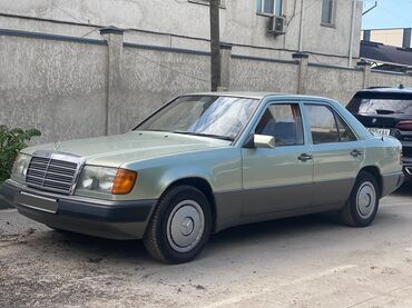 головка мерседес: Mercedes-Benz W124: 1990 г., 2.3 л, Автомат, Бензин, Седан