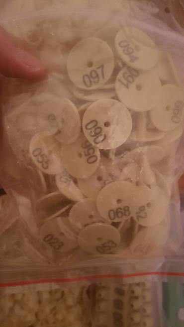 Breloklar: Qoyun və inəklər üçün müxtəlif növdə qulaq birkalar və qulaq deşənlər — 15