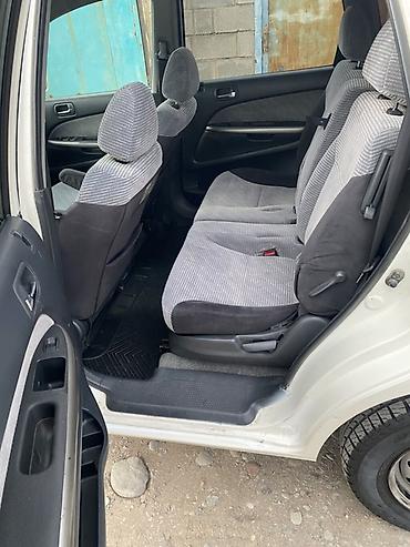 Honda: Honda Stream: 2001 г., 1.7 л, Автомат, Бензин, Универсал — 6