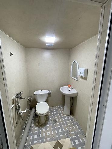 Uzunmüddətli kirayə mənzillər: 3 otaqlı həyət evi Planlaşdırma: - 1 geniş qonaq otağı (taxta tavan — 6