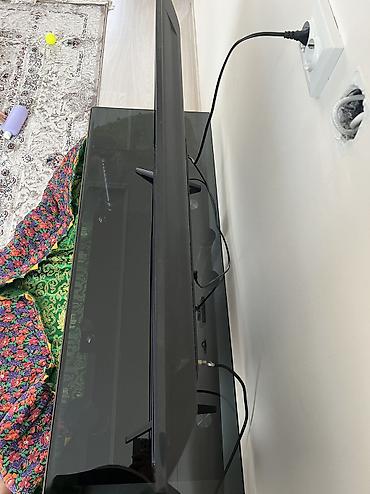 сколько стоит xbox 360 slim: На запчасти работает показывает картинку только трещина есть на экране — 4