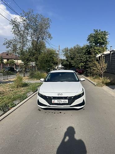 Продажа авто: Hyundai Elantra: 2020 г., Бензин, Седан — 2