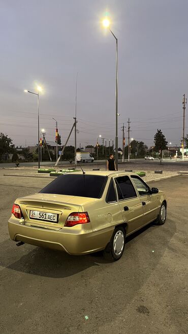 нексия 2 2008: Daewoo Nexia: 2008 г., 1.6 л, Механика, Бензин, Седан