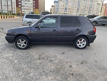 wolksvagen vento: Volkswagen Golf: 1993 г., 1.6 л, Механика, Бензин, Хэтчбэк — 3